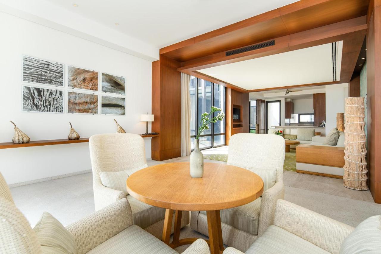 Abogo Beachview Villa