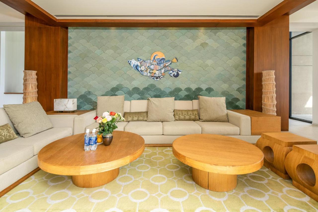 Abogo Beachview Villa *